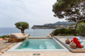  Sea Front Villa with access Mallorca 8 pers  Капдепера